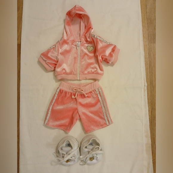 Build-A-Bear Other - Build-A-Bear outfit